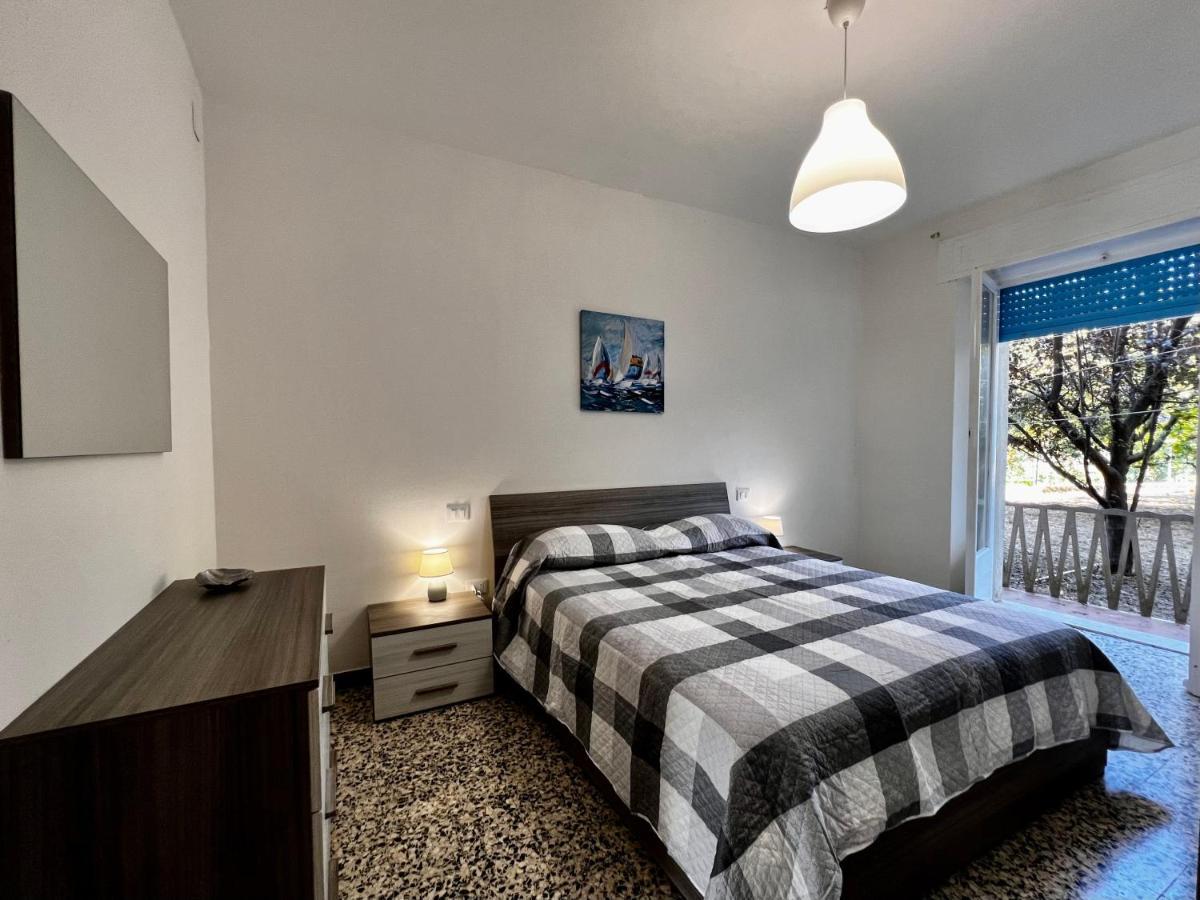 Apartamento Il Giardino Delle Cycas Romito Magra Exterior foto