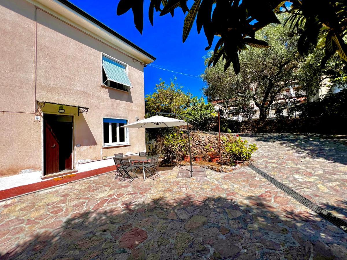 Apartamento Il Giardino Delle Cycas Romito Magra Exterior foto